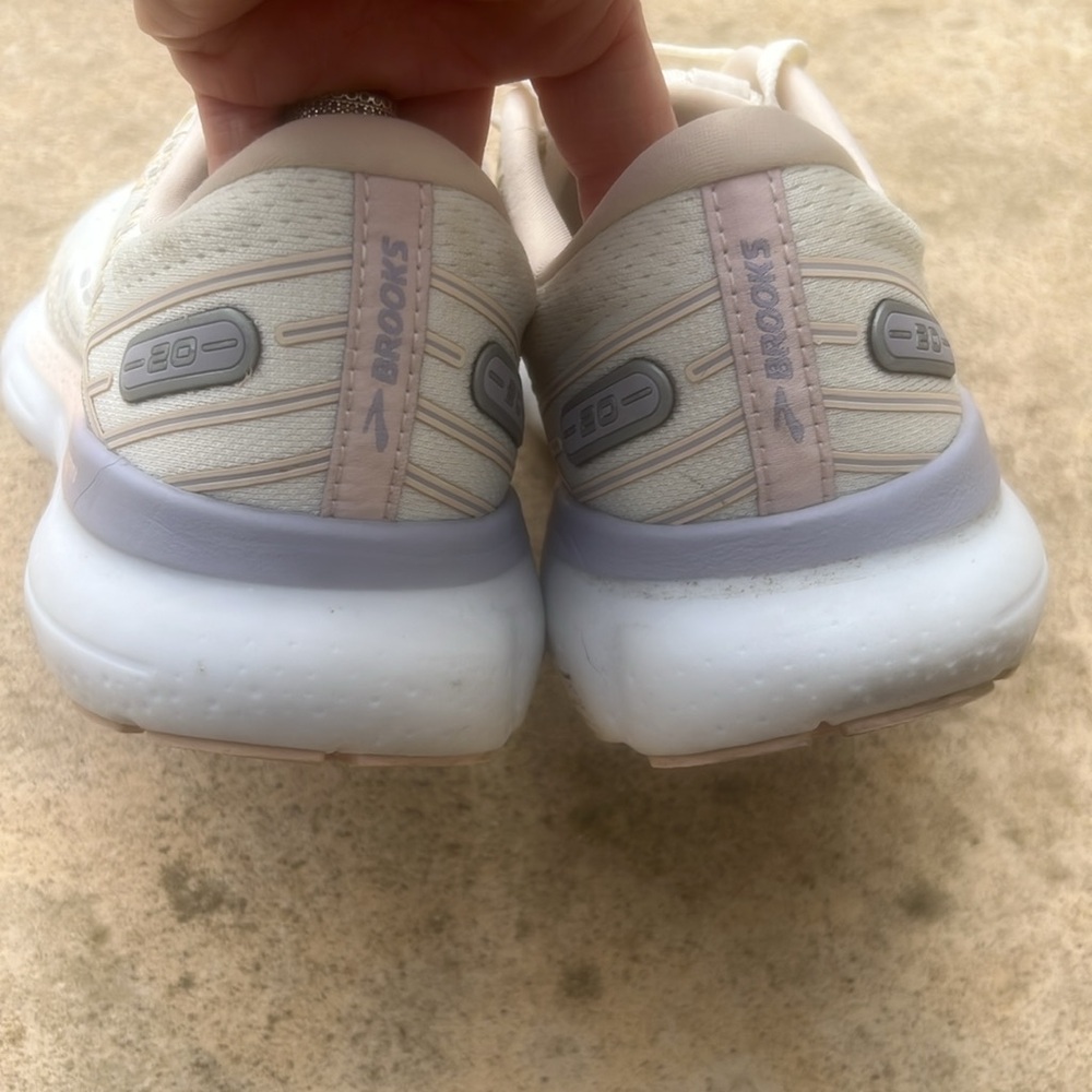 Brooks Glycerin 20 Women's Running Sneaker Cream Pink Lilac Size 9.5 B Med - Picture 7 of 12